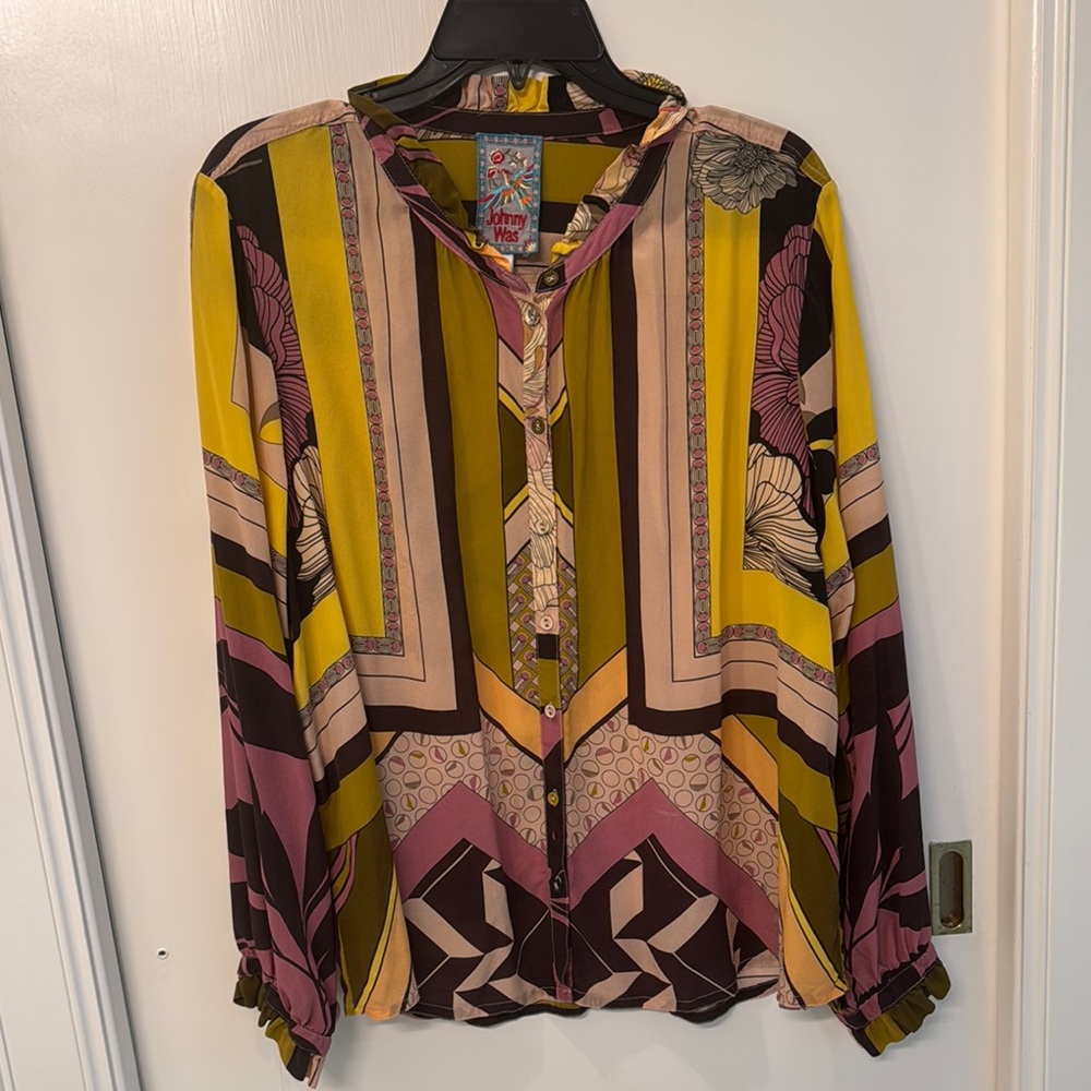 Johnny Was Silk Yellow, Gold and Rose Graphic Blouse with Mandarin Collar